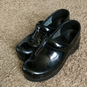 Dansko Professional Black Patent Clog